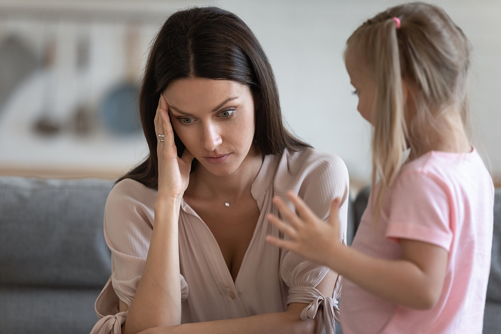 Parent sur le fil - Burnout parental - C'est quoi ? - stresse - fatigue épuisement - distanciation - affective - enfants - famille - parentalité